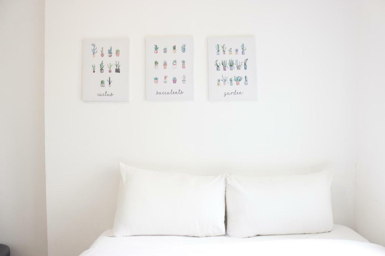 Classic And Comfy 2br @ Gateway Pasteur By Travelio Apartemen Bandung